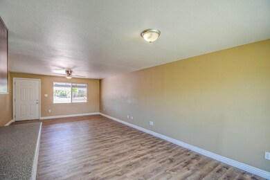 1608 N 55th Ave, Phoenix, AZ 85035 - photo 5