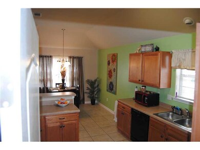 Kitchen. Kitchen With Bar and Breakfast Area.