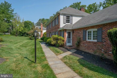 1117 Ivymont Rd, Bryn Mawr, PA 19010 - photo 2