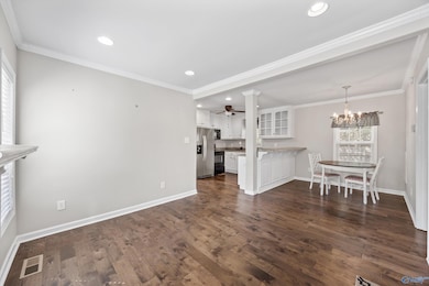 1201 W Washington St, Athens, AL 35611 - photo 3