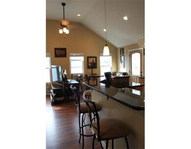 8 Travelled Way unit A, North Reading, MA 01864 - photo 4