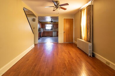 725 Garfield St, Hazle Township, PA 18201 - photo 5