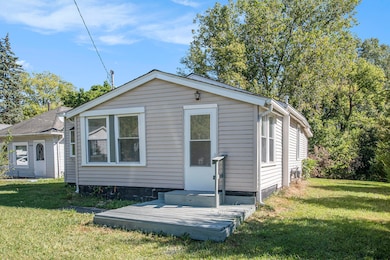 16967 Jones Lake Rd, Lansing, MI 48906 - photo 3