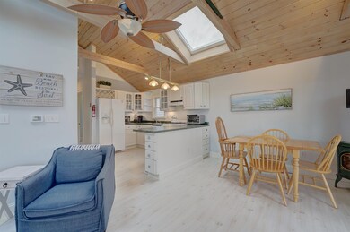 28 Concord Ave unit 2, Hampton, NH 03842 - photo 5