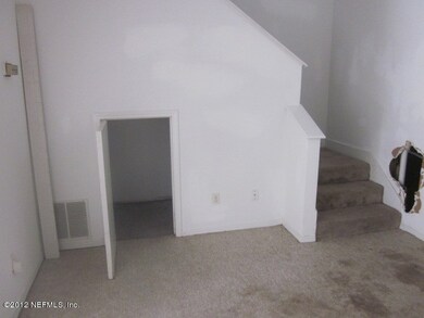 7613 Melissa Ct N, Jacksonville, FL 32210 - photo 4