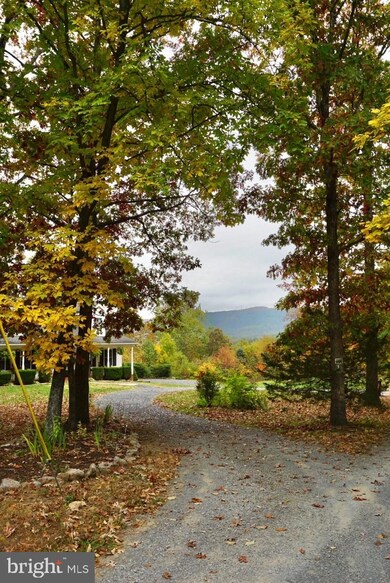 133 Simeon Dr, Hedgesville, WV 25427 - photo 3