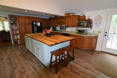 2 Deer Run Ln, Lebanon, NH 03766 - photo 2