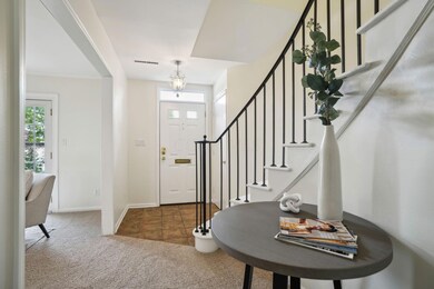 6-web-or-mls-2817-chateau-cir