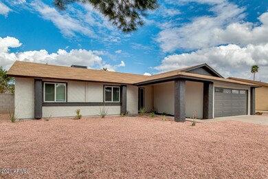02-Comstock 1524