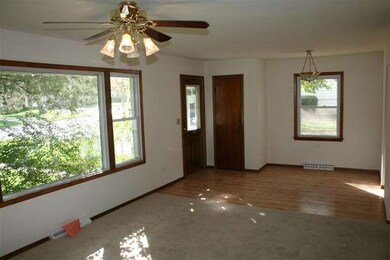 2016 Hermon Ave, Zion, IL 60099 - photo 3