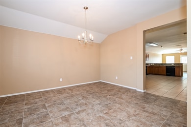 3653 Swallow Dr, Mesquite, TX 75181 - photo 4