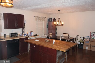 29553 Arlington Ct, Mechanicsville, MD 20659 - photo 5