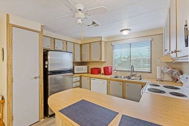 5402 E Mckellips Rd unit 213, Mesa, AZ 85215 - photo 4