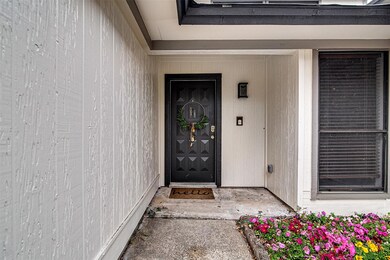 1421 Circle Ln, Bedford, TX 76022 - photo 4