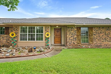 8601 Masters Rd, Manvel, TX 77578 - photo 7
