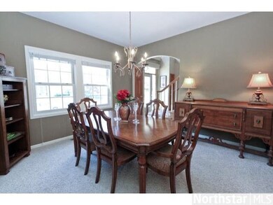 9144 Brentwood Trail, Woodbury, MN 55125 - photo 4