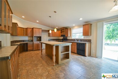 6266 Dudley Rd, Troy, TX 76579 - photo 7