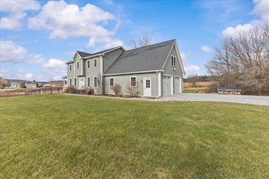 1120 Polly Hubbard Rd, Saint Albans, VT 05478 - photo 3