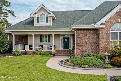 554 Lizmore Place SW, Ocean Isle Beach, NC 28469 - photo 5