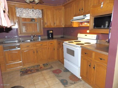 119 Rose Ln, Matamoras, PA 18336 - photo 4