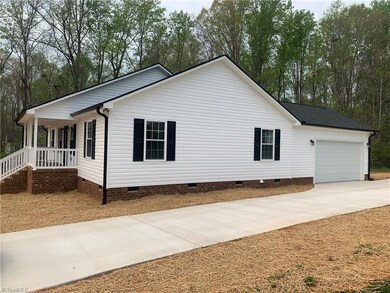 5037 Reed Creek Ct, Ramseur, NC 27316 - photo 6