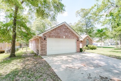 32815 Westwood Square Dr W, Magnolia, TX 77354 - photo 4