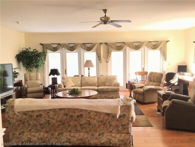 509 Lake Mirror Dr, Lake Placid, FL 33852 - photo 3