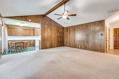 2006 Brentwood St, Gainesville, TX 76240 - photo 4