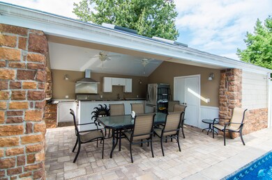 137 Fabian St, Staten Island, NY 10312 - photo 6