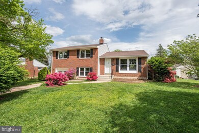 1211 Oakcroft Dr, Lutherville Timonium, MD 21093 - photo 3