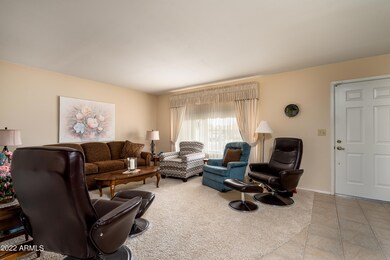 B Living Room-2