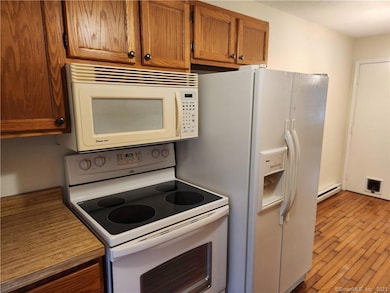 1 Abbott Rd unit 167, Ellington, CT 06029 - photo 5