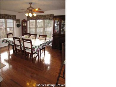 7404 Apple Mill Dr, Louisville, KY 40228 - photo 2