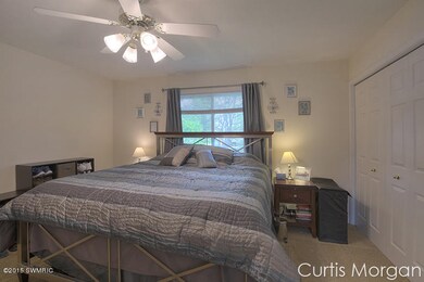 1435 Wakely St NE, Grand Rapids, MI 49505 - photo 7