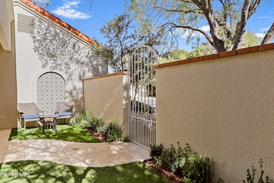 1077 Los Jardines Cir, El Paso, TX 79912 - photo 5