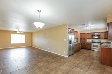 9608 N 43rd Dr, Glendale, AZ 85302 - photo 6