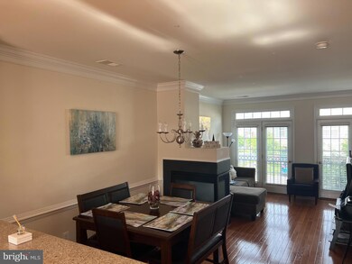 15593 John Diskin Cir, Woodbridge, VA 22191 - photo 3