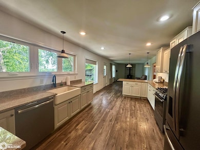 9791 F Ave, Wapello, IA 52653 - photo 4