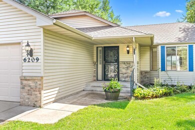 6209 Albert Ln, North Branch, MN 55056 - photo 3