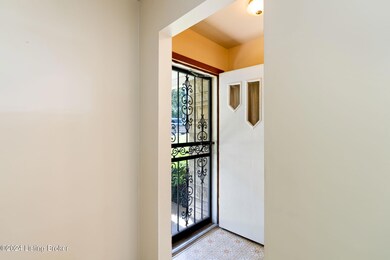 3212 Maple Rd-15
