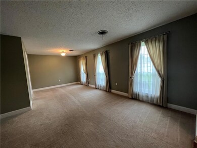 Formal Dining/Living Room could be a great flex sp