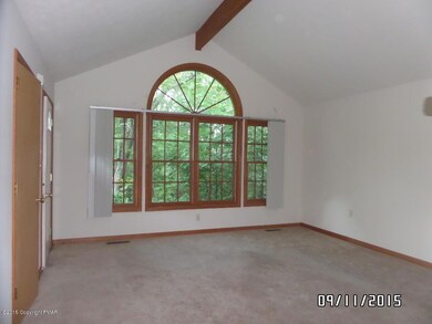 831 Keene Way, Sciota, PA 18354 - photo 2