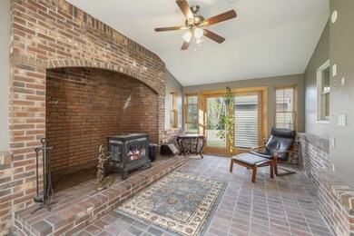 964 County Rd, New London, NH 03257 - photo 3