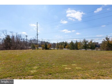 145 Acorn Dr, Mount Royal, NJ 08061 - photo 4