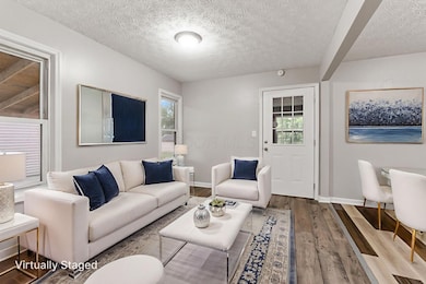 1122 Maplewood Rd, Columbus, OH 43207 - photo 6