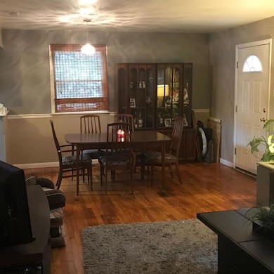 109 Cardinal Rd, Egg Harbor Township, NJ 08234 - photo 2