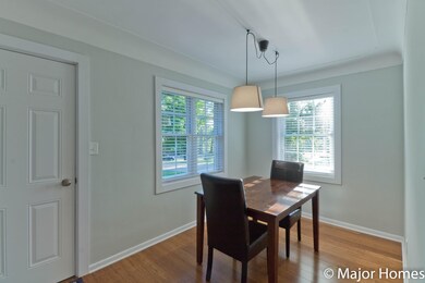 Front Entry / Dining