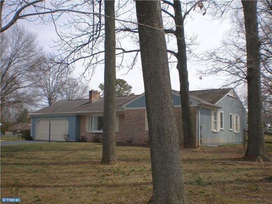 2055 N Line St, Lansdale, PA 19446 - photo 2