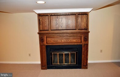 17 Grandee Ct, Nottingham, MD 21236 - photo 5