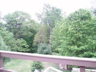 147 Meadow Ridge Acres Rd, Dingmans Ferry, PA 18328 - photo 7